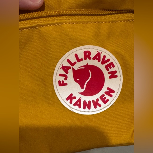 Kanken Hip Pack - Picture 2 of 7